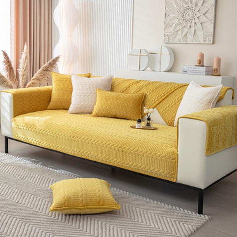 Мягкая подушка для дивана — фото 4