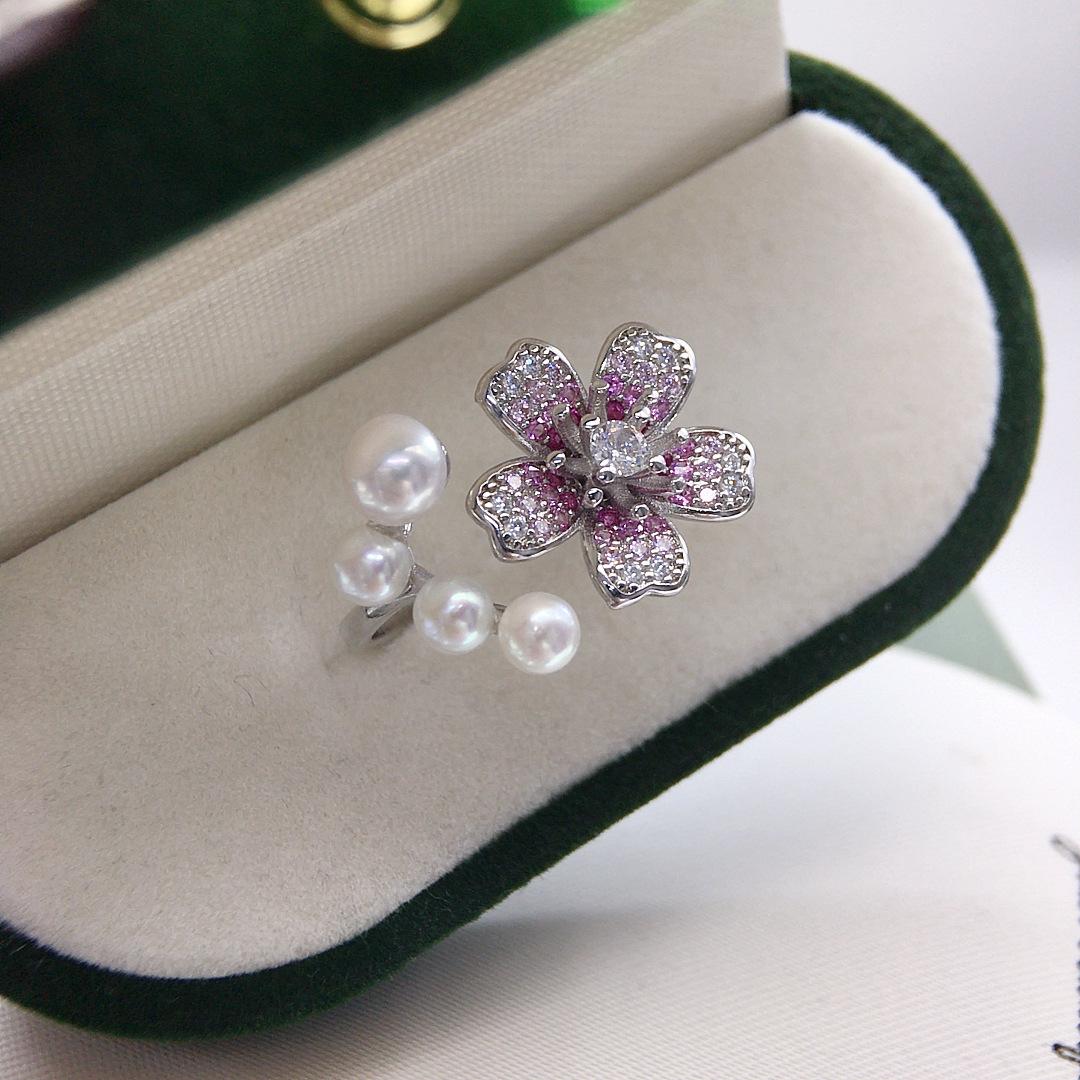 Кольцо для женщин с розовым цирконом градиентной окраски и натуральным пресноводным жемчугом белый