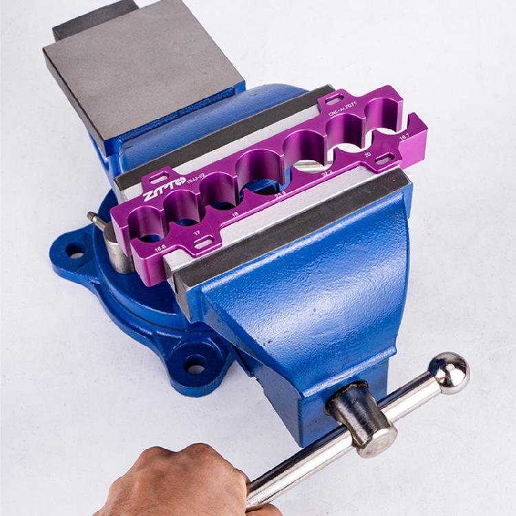 Bike Size Hub Bike Universal Table Vise Inserts Clamp Tool for Bench Vise Use