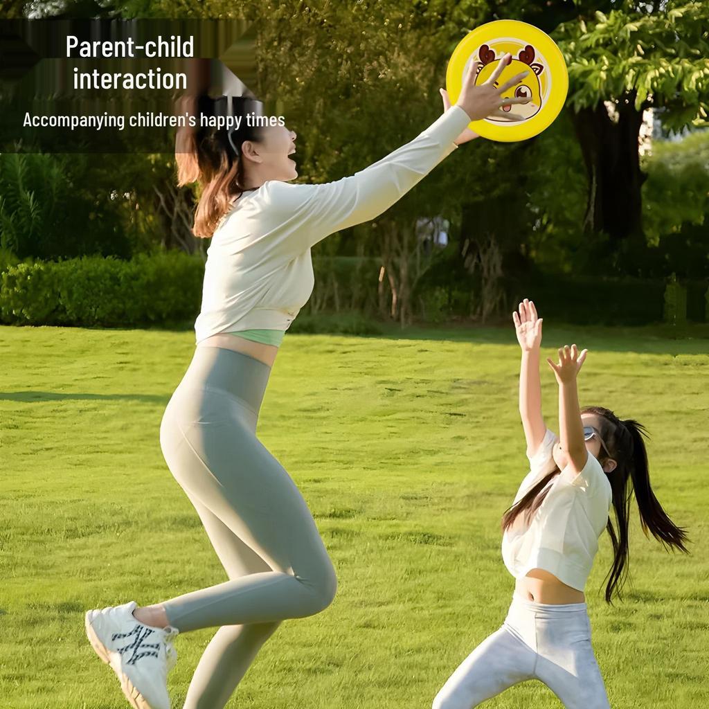 Kids' Soft Frisbee: Outdoor Hand-Thrown Flying Disc for Boys and Girls, Perfect for Beach Play and Parent-Child Bonding.