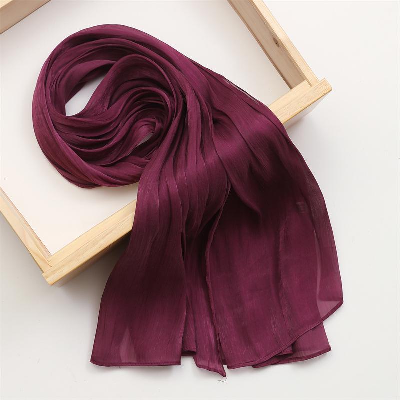 "All-Season Lightweight Cotton & Linen Scarf: Versatile Solid Color Shawl for Sun Protection & Warmth"