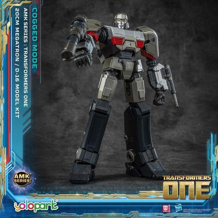Yolopark - Transformers 8 - Figurine Plastic Model Kit AMK Series D-16 20 Cm