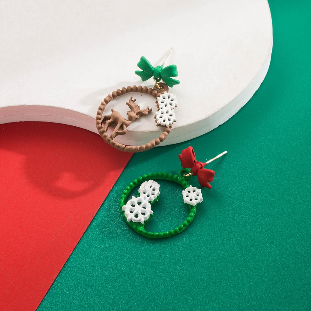 Christmas Series Alloy Oil Drop Christmas Tree Gingerbread Man Earrings for Women Simple Versatile Ear Jewelry