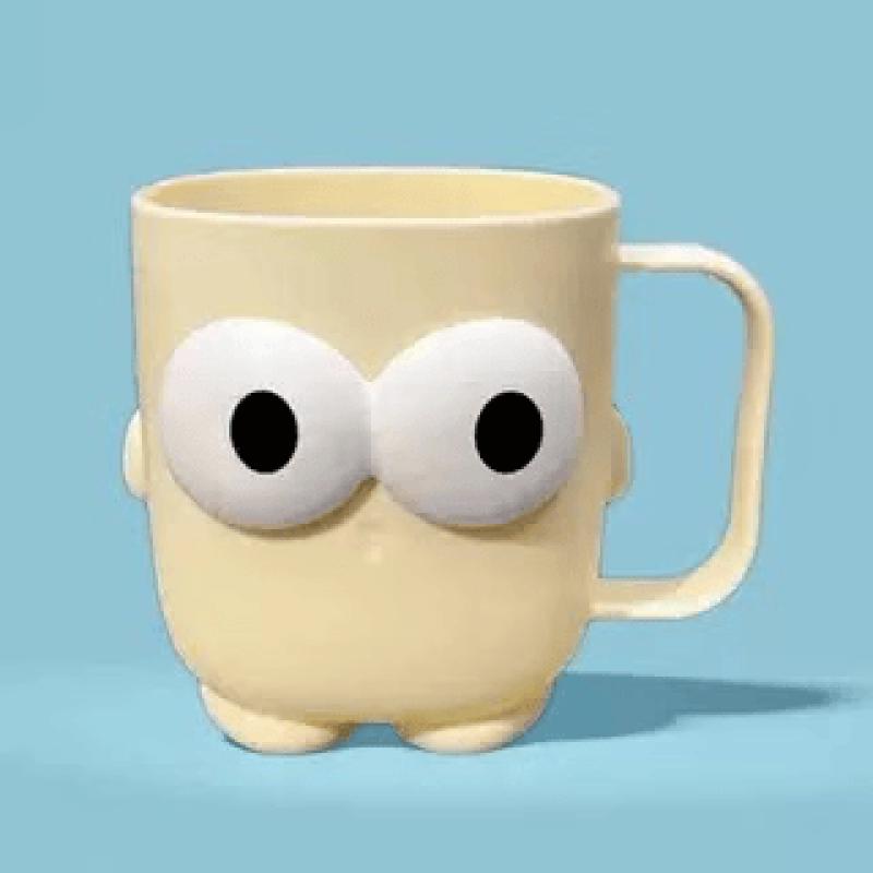 Cute Big-Eyed Kids Toothbrush Cup