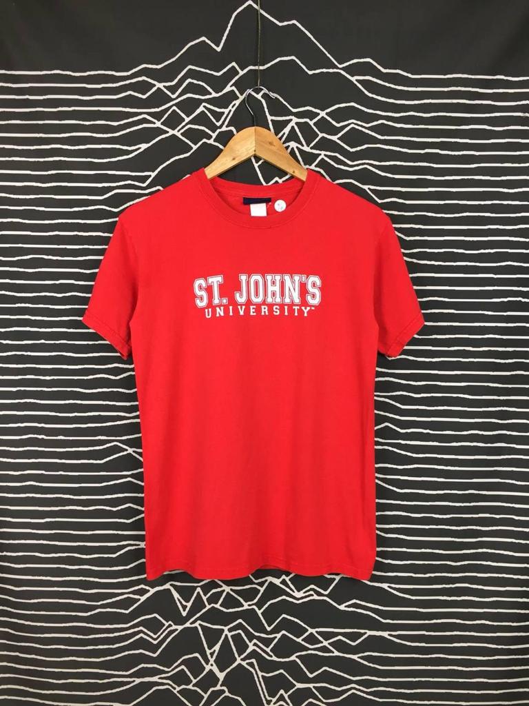 Vtg 00s MV Sport St.John's University Spell Out Tee Size S