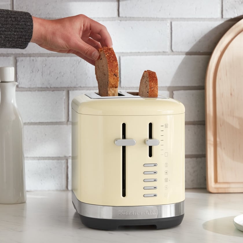 Kitchenaid 5Kmt2109 Toaster Kitchenaid Color: Cream Gloss
