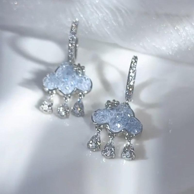 1Pair Cute Cloud Earrings Blue Rain Cloud Drop Earring Aesthetic Kawaii Zircon Ear Buckle Earring Year Jewelry Gift