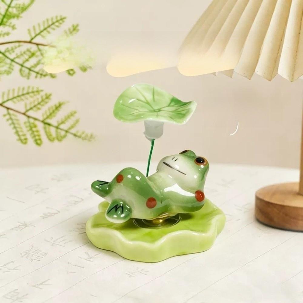 Ceramic Desktop Decoration Lotus Leaf Frog Car Decor Interesting Frog Rotating Toys Tea Table