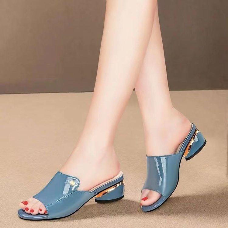 Slippers for Women 2026 Summer New Style Coarse Heel Soft Leather Cool Slippers Fashion Low Heel Slippers for Women