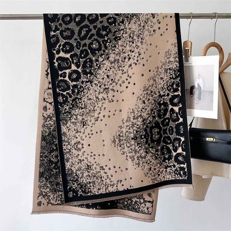 Women Print Cashmere Feel Scarf Shawl Wrap Thick Pashmina Scarf Winter Warm Neckerchief Female Bufanda Tessel Echarpe Blanket