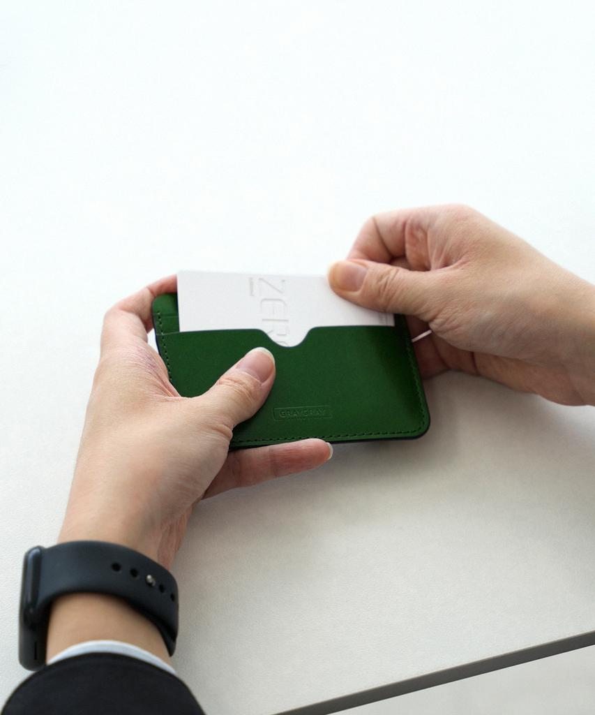 Graygray Italian Pebble Card Holder Bright Green
