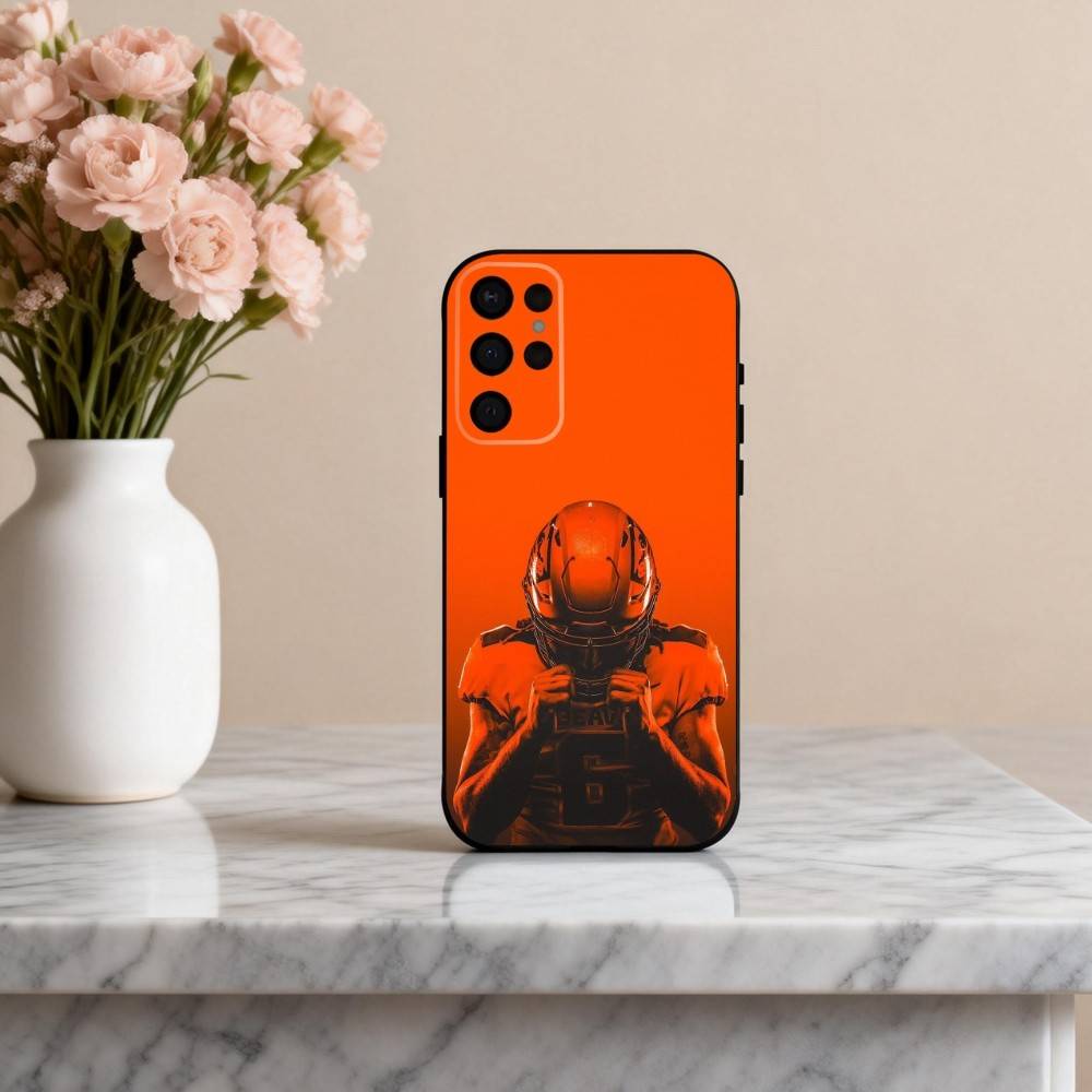 Physical American Football sport Phone Case For Samsung S25,24,23,22,30,21,10,9,Ultra,Plus,Lite,FE,4,5 G Soft Black Case