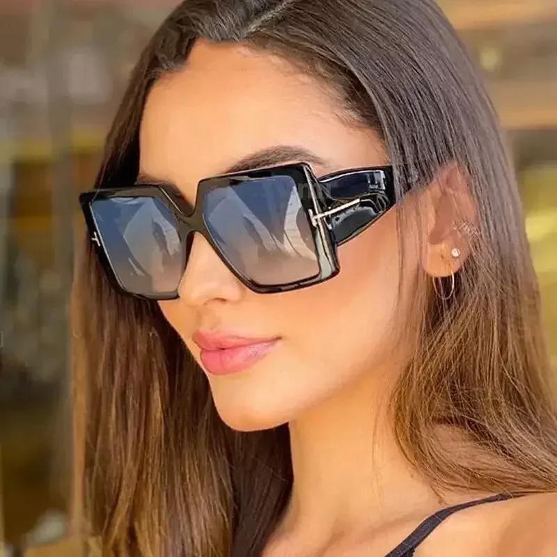 Classic Oversized Square Sunglasses Women New Fashion Black Leopard Sun Glasses Female Gradient Vintage Big Shades UV400