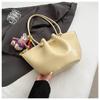 Premium Tote Bag Women's Large Capacity Bag New Popular Fashion Versatile Shoulder Bag Commuter Bag