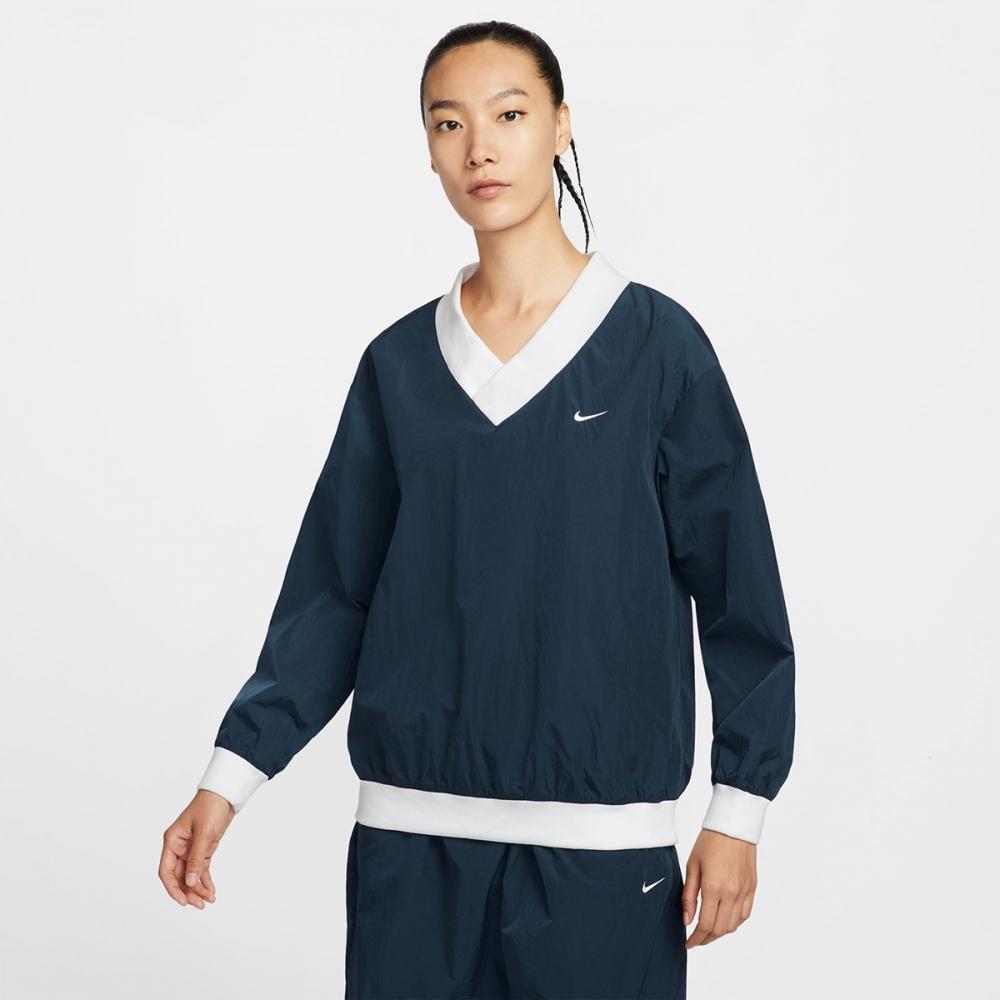 

Nike Women S Nike SportSwear eSSential WoVen UV Long SleeVe V Neck Crew fV7650 480 080