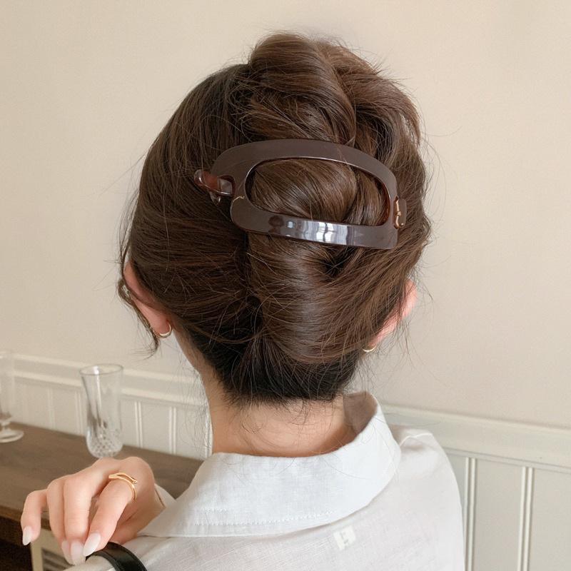 Francouzská retro perlová twist sponka do vlasů—Elegantní jednoslovný styl pro ženy