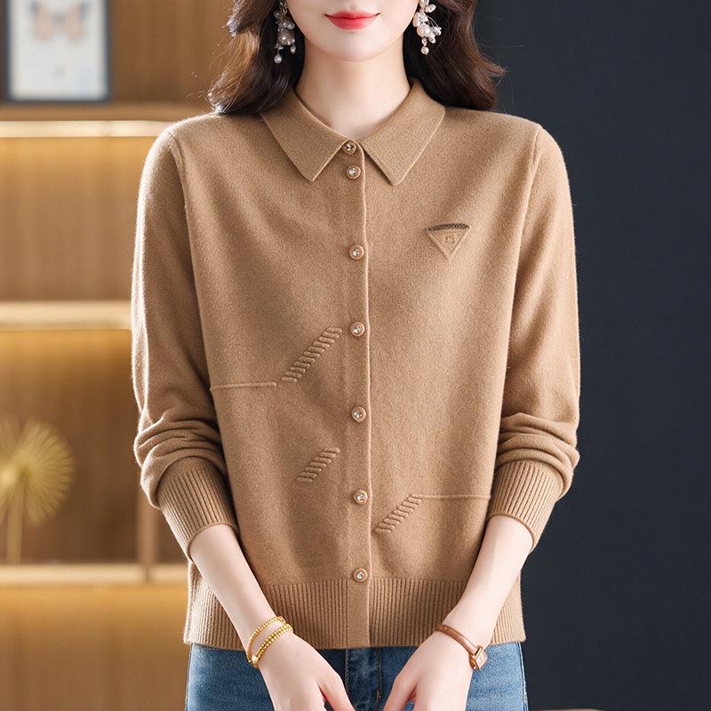 Women's Early Autumn Pure Wool Knitted Loose Lapel Cardigan