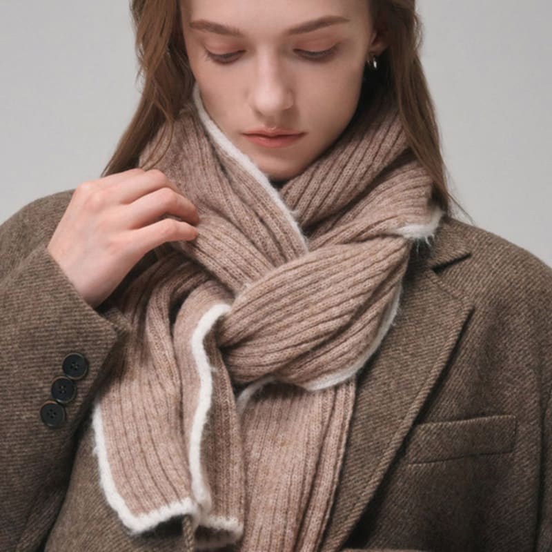 

Saint Luxure Alpaca Boucle Line Muffler Brown BROWN