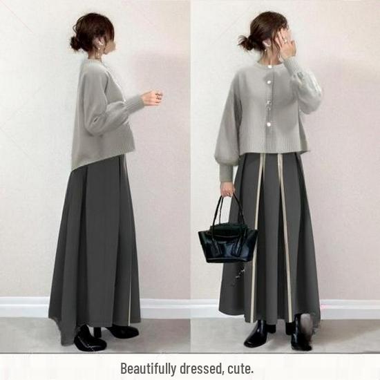 

Available: 2026 Autumn/Winter Japanese Round Neck Cardigan & Pleated Skirt Set Small