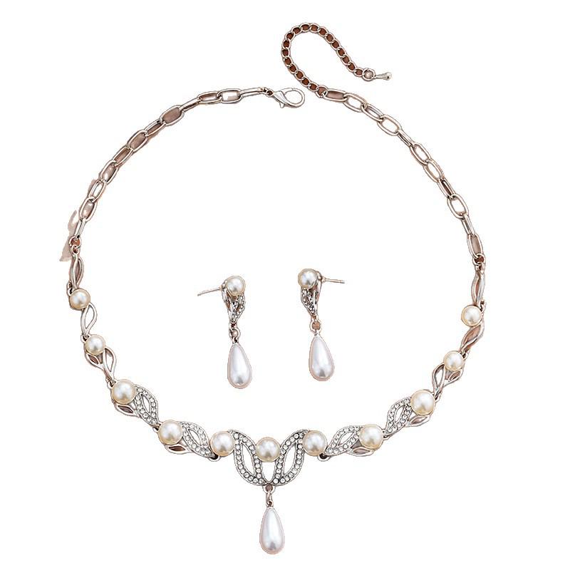 Bridal Leaf-Shaped Teardrop Pearl Necklace Set – European & American Style