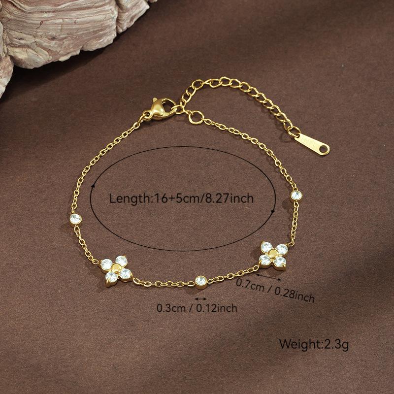 Elegant Four-Leaf Clover Stainless Steel Necklace and Earring Set