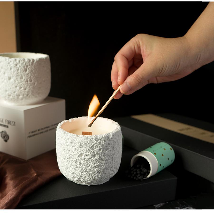 Elegant Soy Wax Scented Candle - Smokeless, High-End Fragrance Ornament
