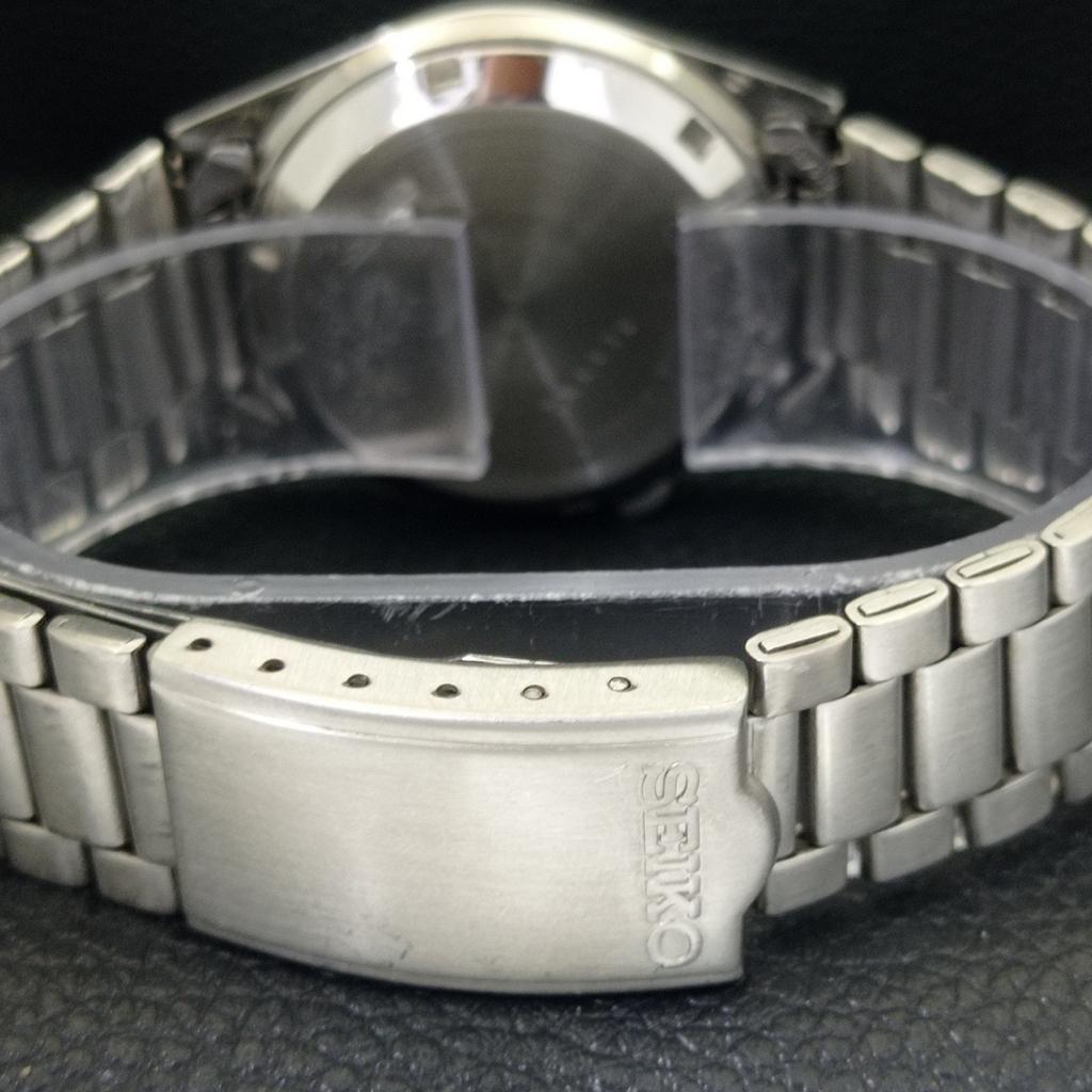 GENUINE VINTAGE SEIKO 5 AUTOMATIC 7009A JAPAN MENS BLACK DIAL WATCH A702405-5 R124-a702405