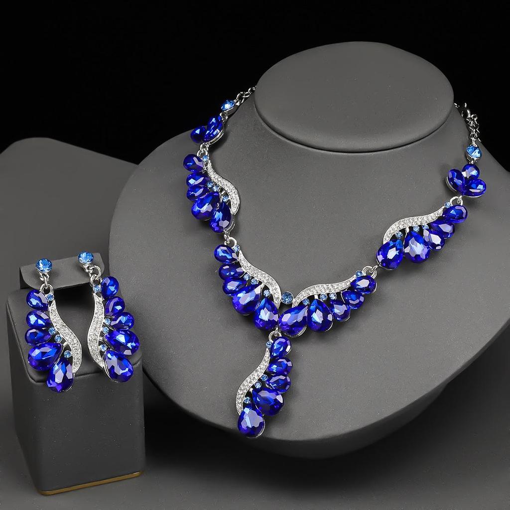 Luxury European & American Teardrop Gemstone Jewelry Set: Necklace and Earrings for Evening Banquets