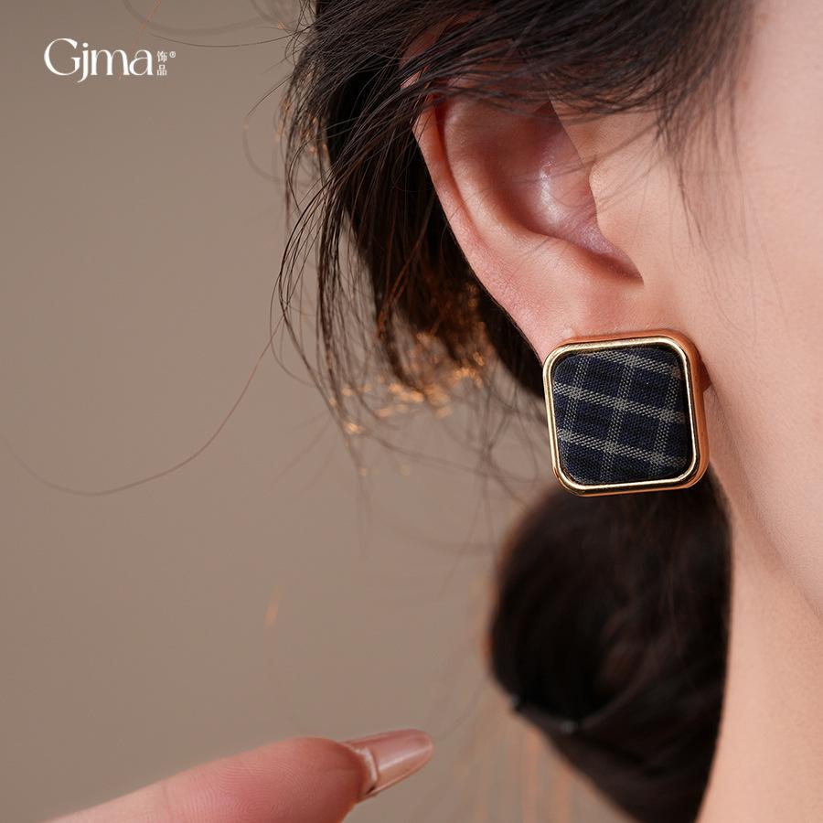 Silver Needle Retro Hong Kong Style Square Fabric Plaid Earrings Earrings Autumn and Winter Personality Earrings Women