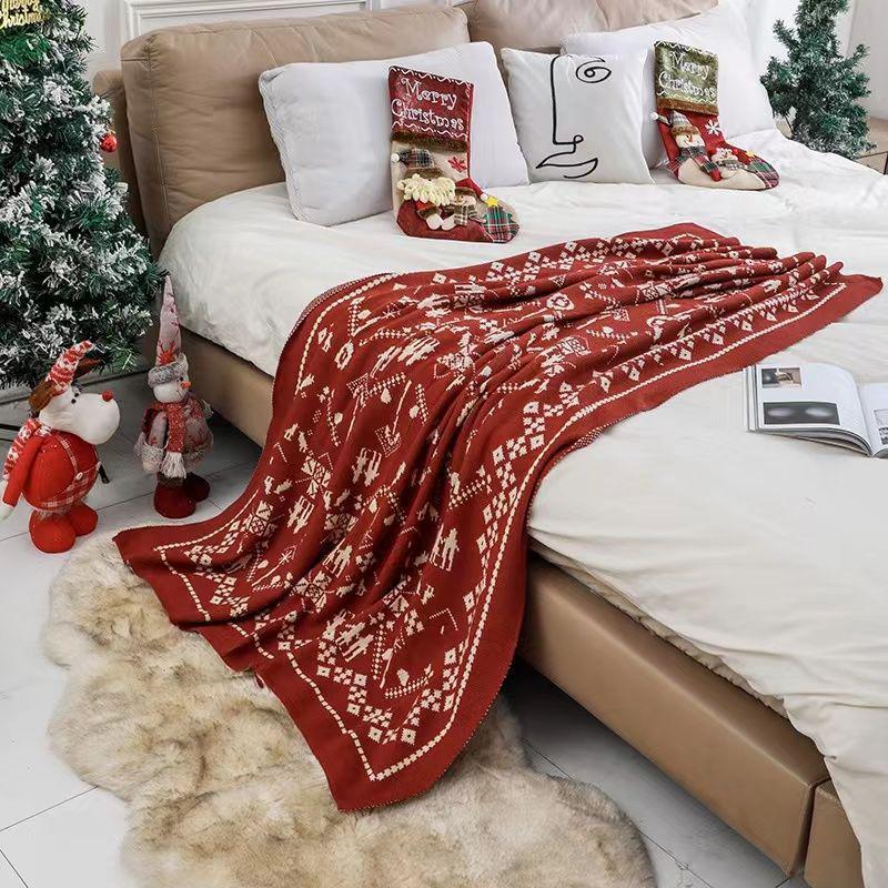 Custom Knitted Jacquard Sofa & Christmas Blanket Gift