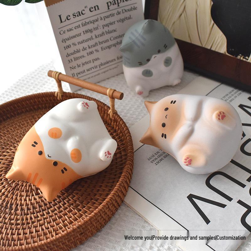 Cocoa Cat Slow Rebound Squeeze Toy – Stress Relief Office Ornament