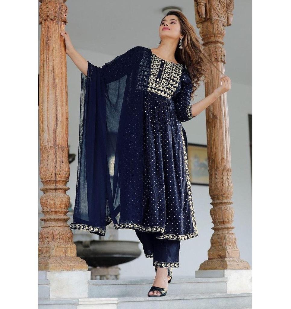 Indyjski Projektant Rayon Piękny Zestaw Garniturowy i Zestaw z Dupattą Damski Bollywood Party Wear Kurti