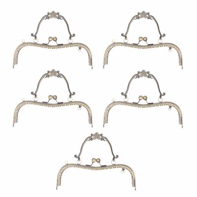 Cucito e maglia – Fibbie
