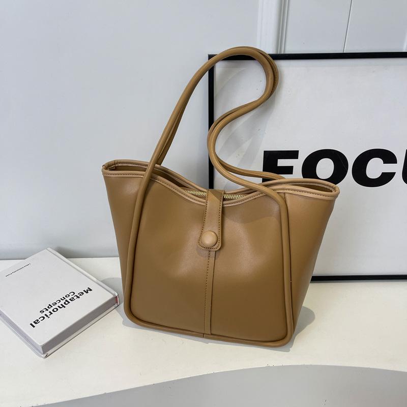 Premium Texture Versatile Commuter Bag Women's 2025 Spring New Large-capacity Simple Casual Shoulder Tote Bag Women