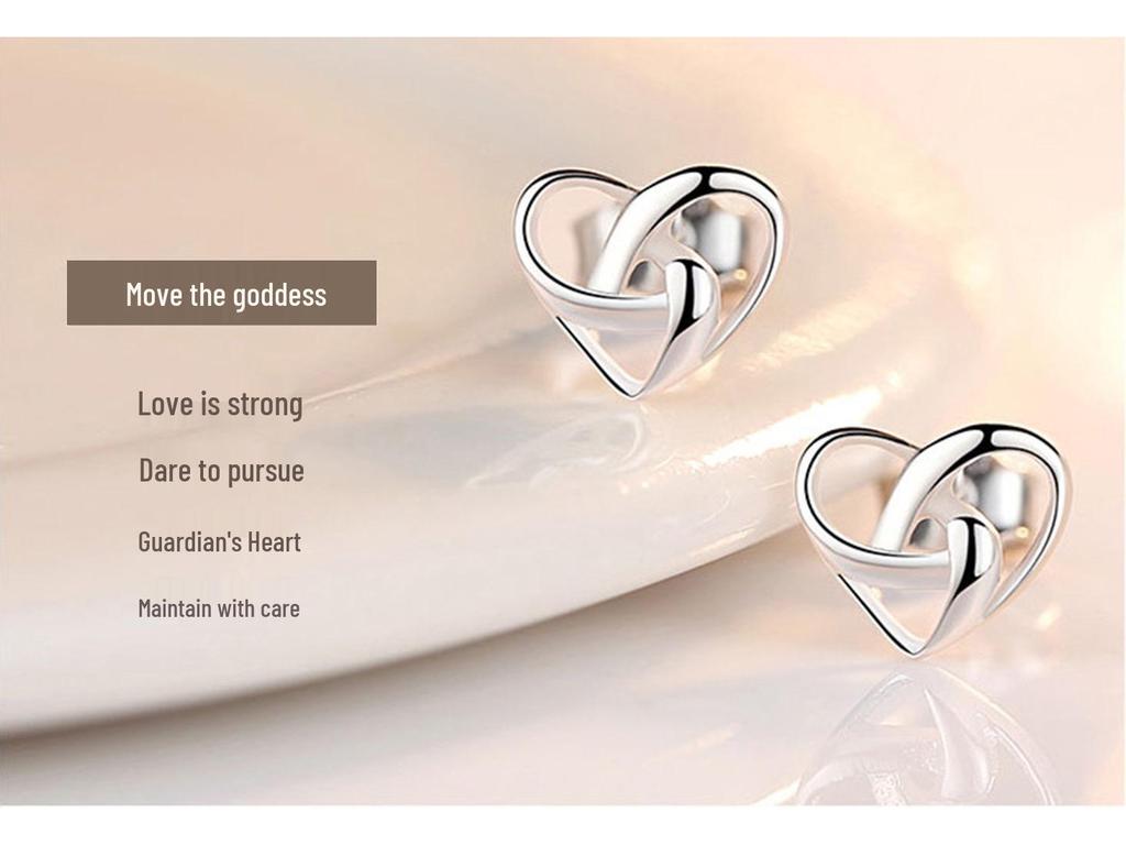 Higu E0046 S925 Silver Hollow Heart-Shaped Cartilage Stud Earrings