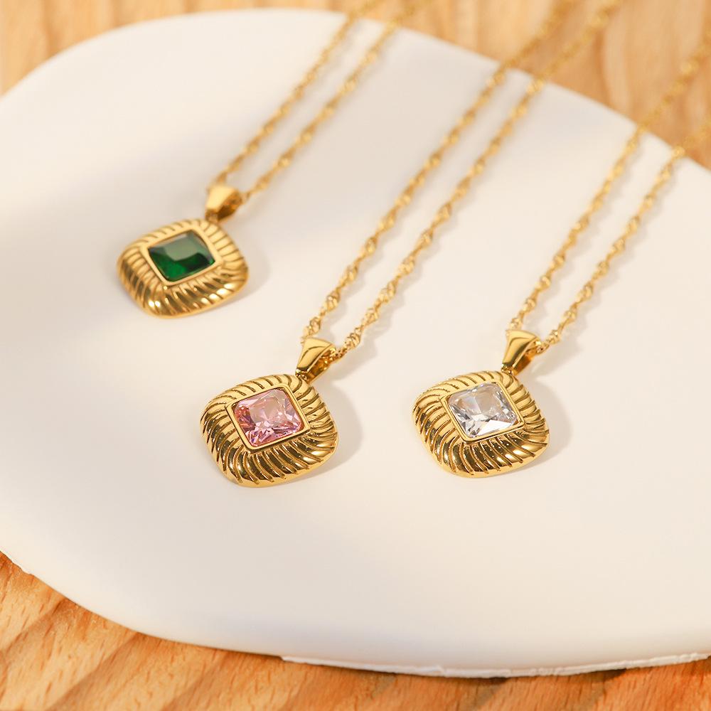 Retro Hong Kong-Inspired Exquisite Women's Bracelet: 18K Gold Titanium Steel with Zircon Square Pendant Beads.