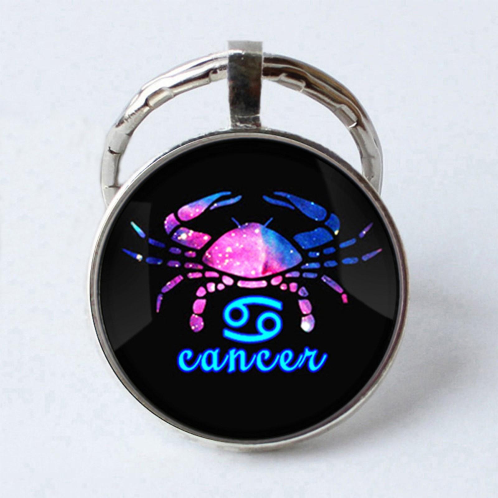 

Металлический брелок с драгоценными камнями и символами зодиака One Size