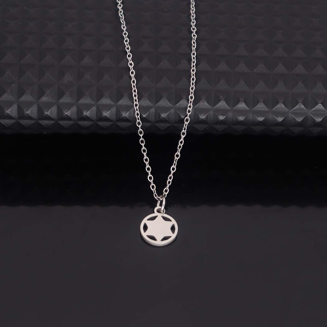 Elegant Stainless Steel Star Pendant Necklace - Versatile Clavicle Chain Accessory серебряный
