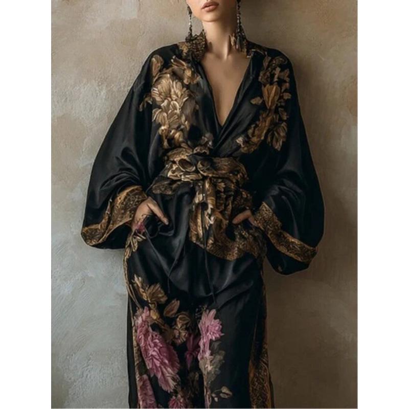 Spring/Summer 2026 Retro Print Deep V Tie-up Top & Wide-leg Pants Two-piece Set for Women