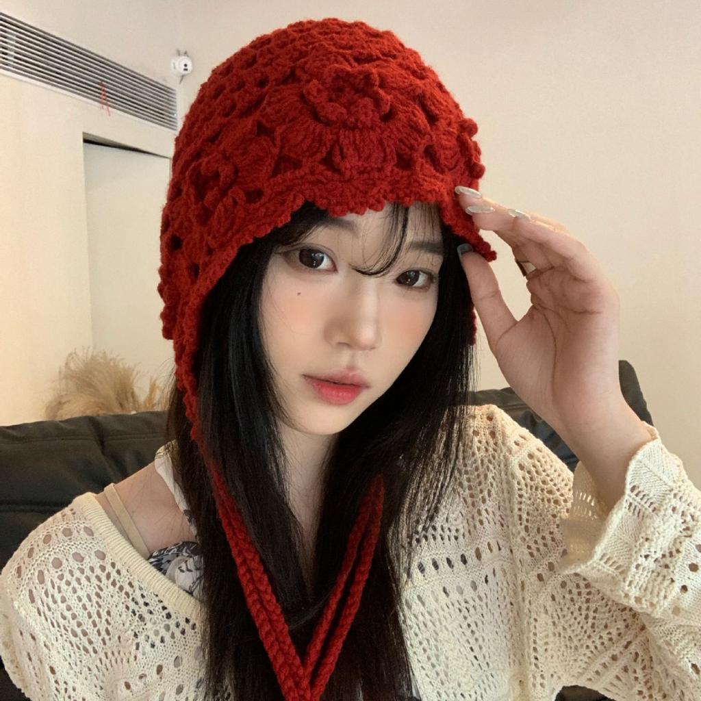 Ethnisch Stil Handgefertigt Hakenblume Hut für Damen im Herbst und Winter Retro Blumen Hohl Gestrickter Hut für Reise Foto Pullover Wollhut