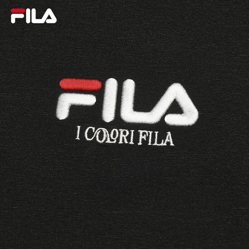FILA Unisex Classic Logo Short Sleeve T-Shirt