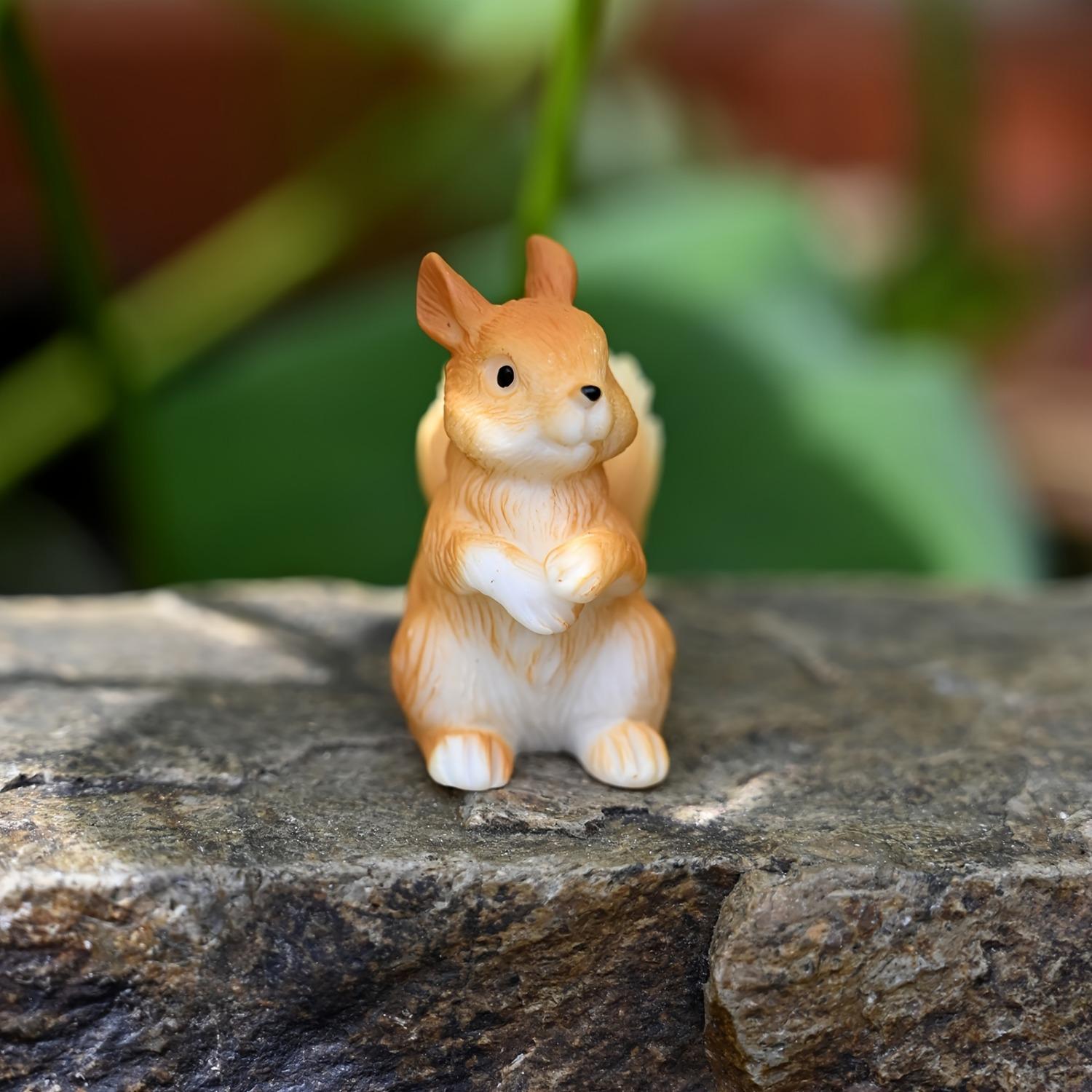 

1 шт., креативная милая реалистичная маленькая белка, белка с большим хвостом, резвящаяся белка, украшения ручной работы из смолы. Sitting Position коричневый