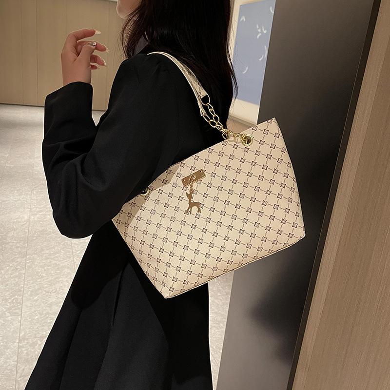 Autumn And Winter New Presbyopic Handbag Shoulder Bag Large Capacity Tote Bag Women'S Bag Premium Durable Quality