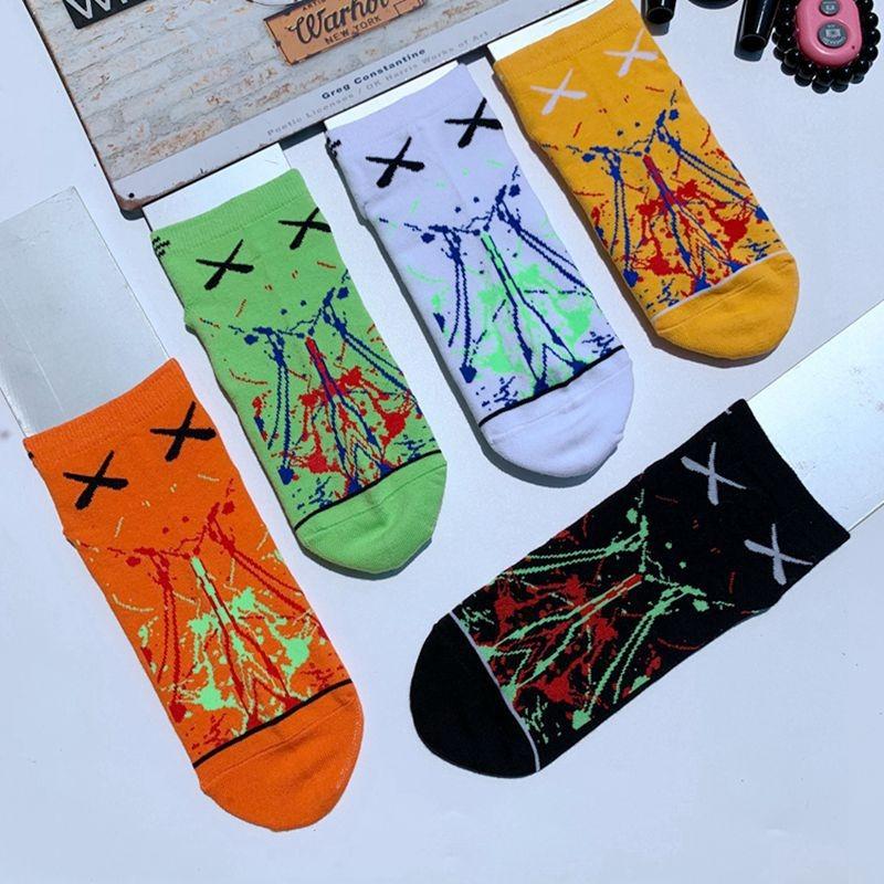 5 Pairs of Socks Men and Women Short Socks Tide College Style Hip Hop Black and White Yellow Cotton Socks