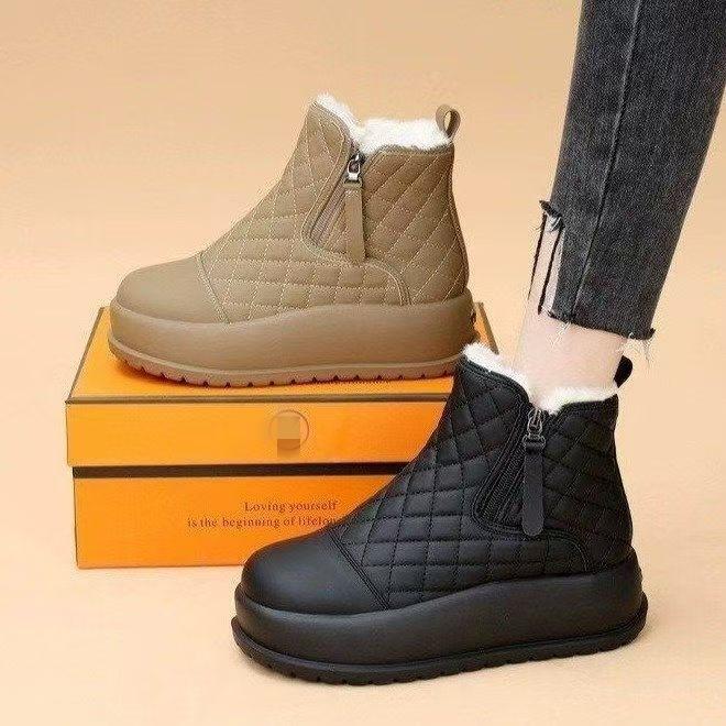 Popular thick-soled snow boots women's winter piled and thickened cotton boots 2025 new non-slip, warm and cold-resistant Northeast cotton shoes