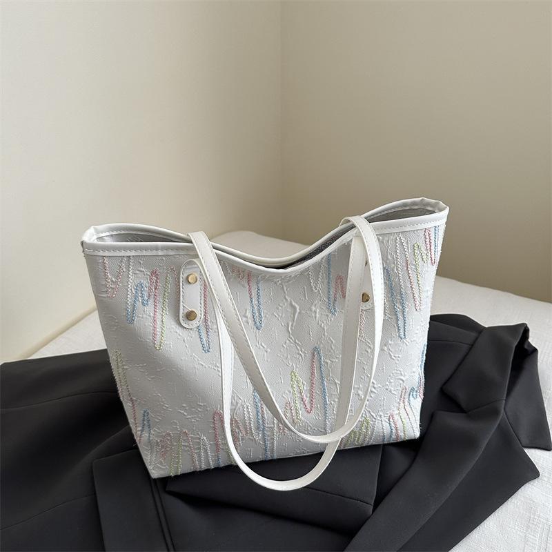 Elegant White Colorful Wavy Tote Bag Lightweight Large Capacity Shoulder Handbag For Women Beach Vacation Daily Use