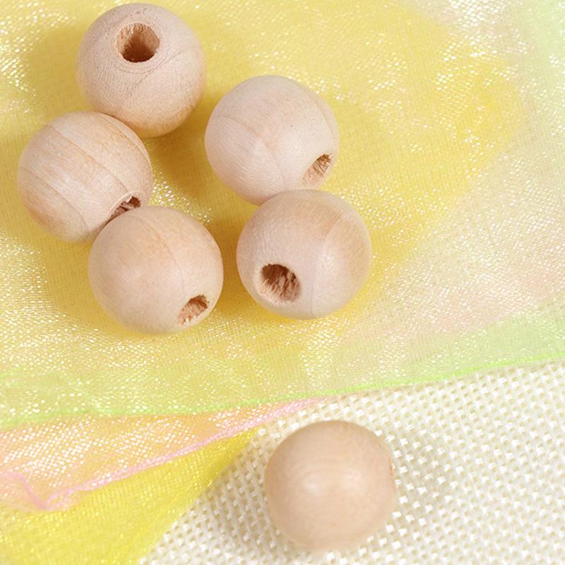 Natural Camphor Wood Balls: Mildew & Moisture-Proof Insect Repellent, Odor-Removing Beads (1.8cm) for Wardrobe.