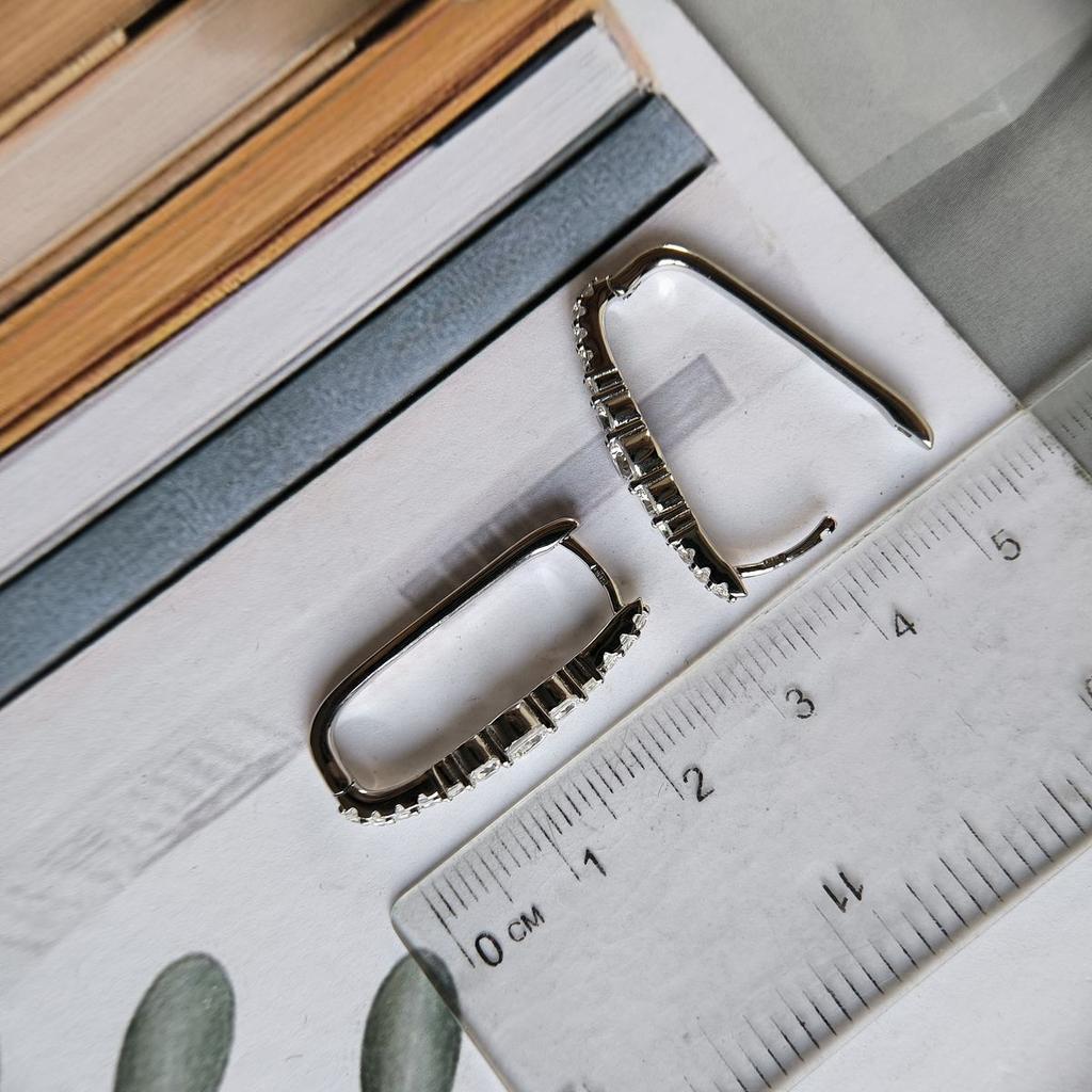 Серебряные серьги с фианитами (2192633)