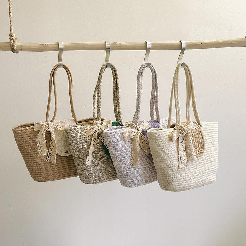 Elegant Woven Tote Bag Trendy Bucket Shape Handbag For Beach Or Vacation Use