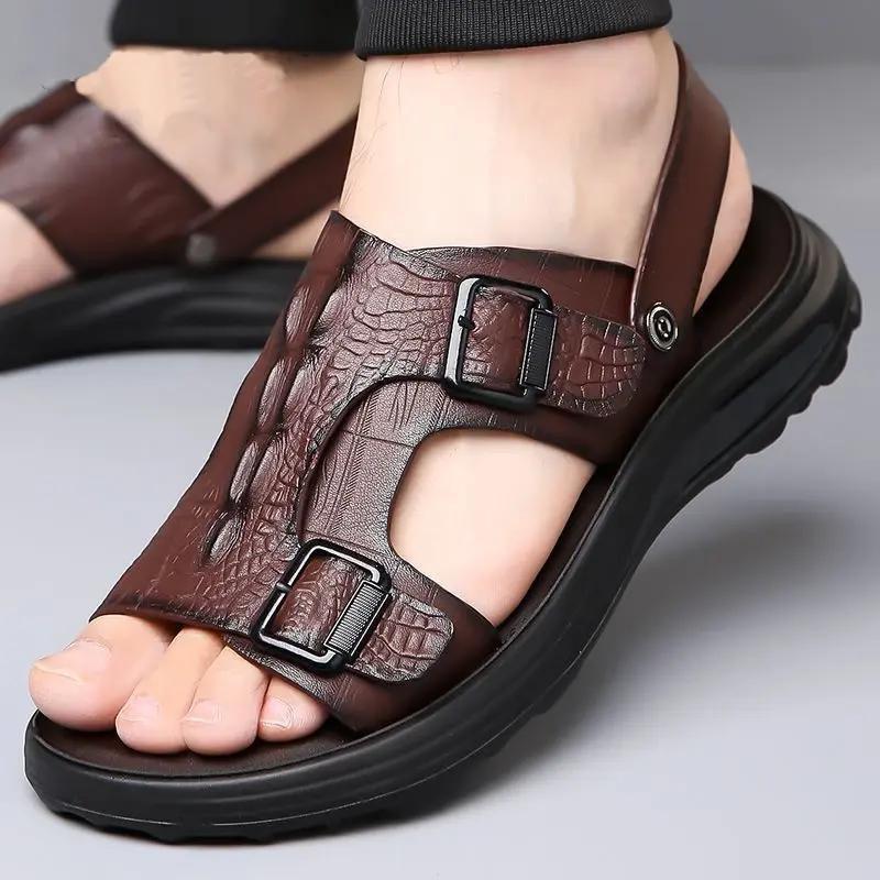 Men's sandals summer trend casual shoes breathable outdoor beach shoes soft sole two wear cool slippers flat bottom